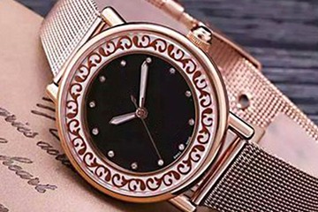 郑州欧米茄手表有水珠维修