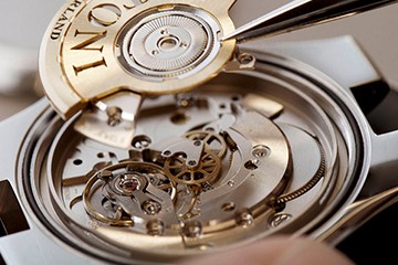 郑州欧米茄手表为什么越走越快